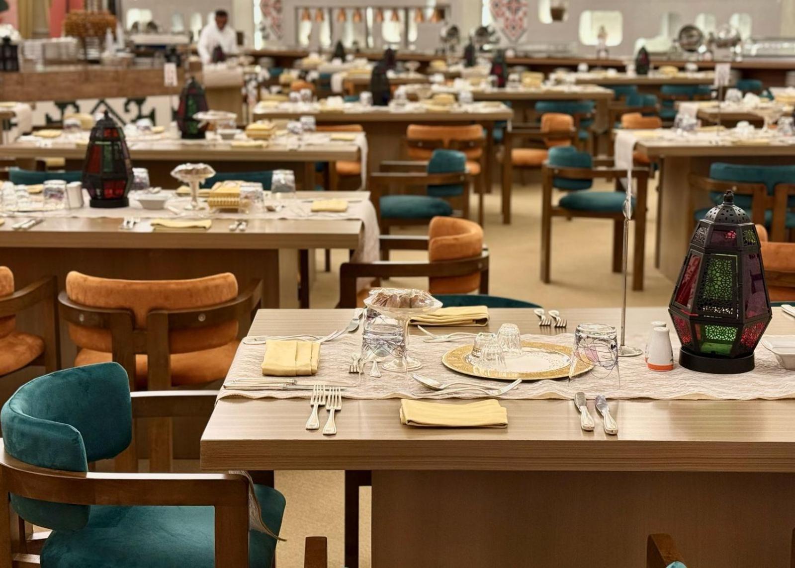 The Venue Jeddah Corniche Hotel Екстериор снимка The dining room at the Emirates Lounge at Dubai International Airport